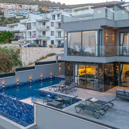 Cihan Kalkan Villa *